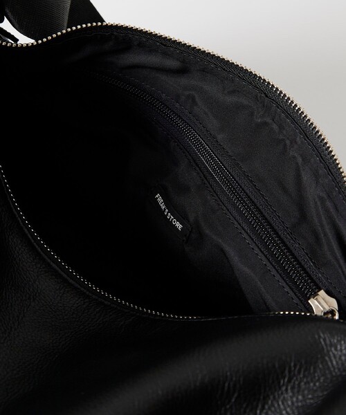 FREAK'S STORE（フリークスストア） ショルダーバッグ 撥水 カウレザー