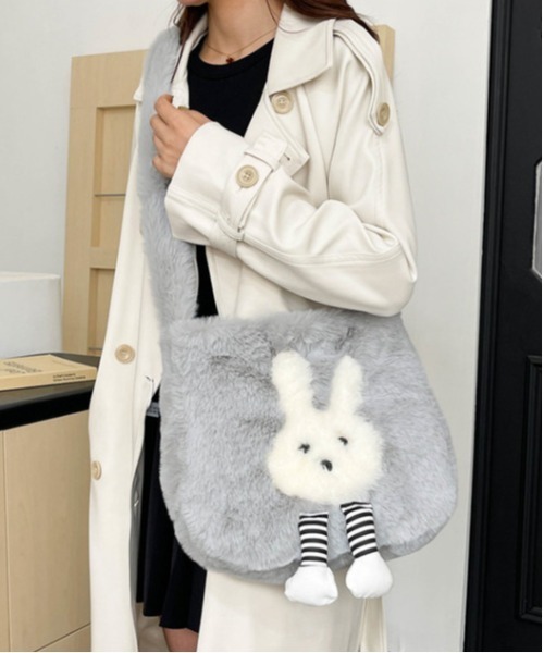 Port（ポート） ショルダーバッグ バッグ 「 」 うさぎ もこもこ