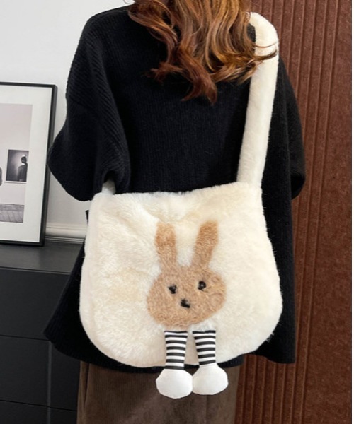 Port（ポート） ショルダーバッグ バッグ 「 」 うさぎ もこもこ