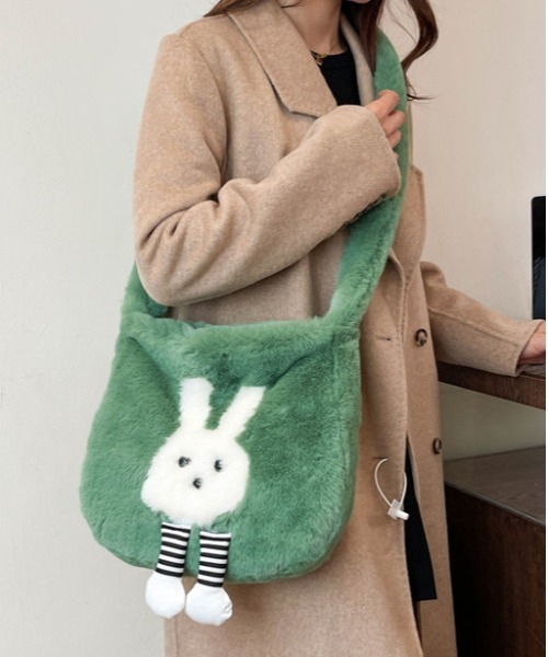 Port（ポート） ショルダーバッグ バッグ 「 」 うさぎ もこもこ