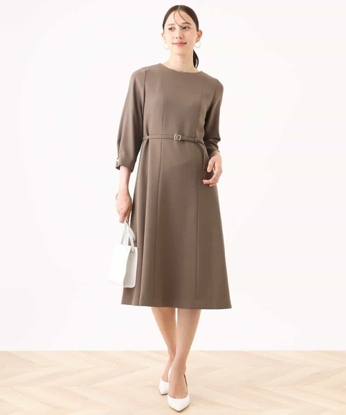 「OFUON」 7分袖ワンピース 38 ベージュ レディース_画像9