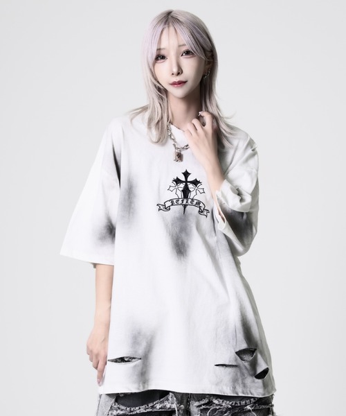 REFLEM（レフレム） tシャツ 「REFLEM/レフレム」クロス刺繍ダメージT