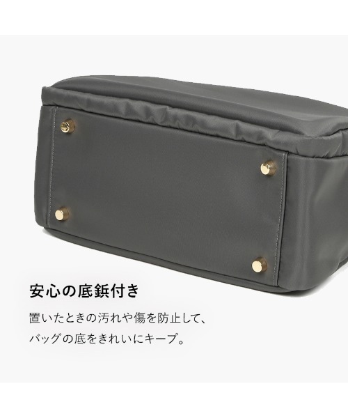 ショルダーバッグ バッグ ショルダーバッグ レディース ナイロン ミニショルダーバッグ 斜め掛け 本革 レザー 撥水 バッグチャーム ベルト付きの画像