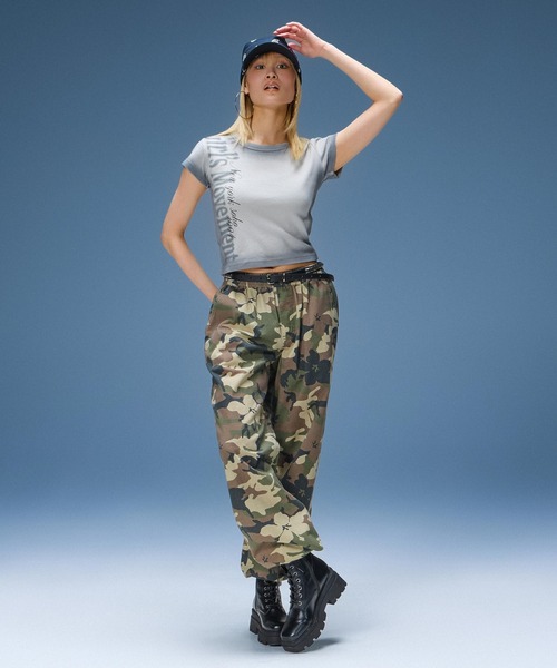 パンツ FADED FACE LABEL EASY PANTS レディースの画像