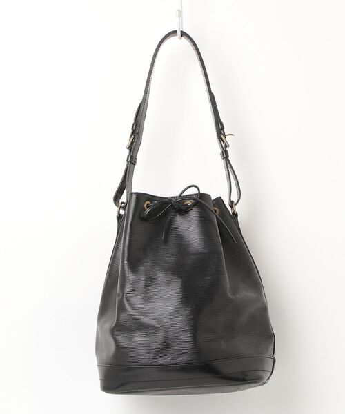 LOUIS VUITTON（ルイ・ヴィトン） エピ プチノエ ショルダーバッグ 