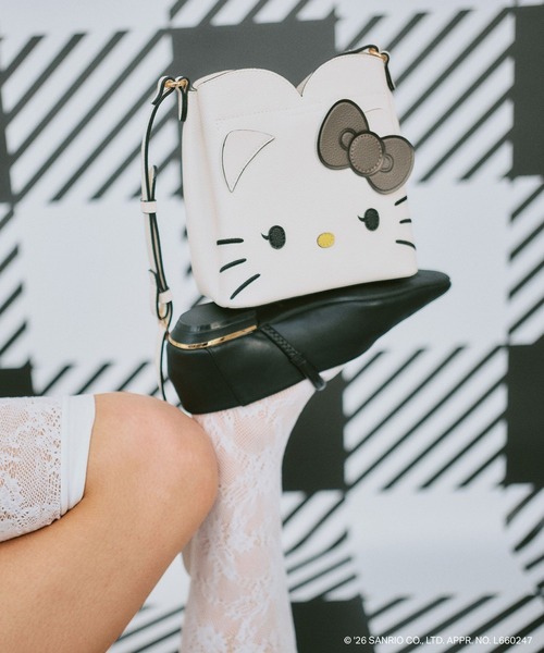 VIS（ビス） ショルダーバッグ バッグ 「HELLO KITTY×VIS」ダブル