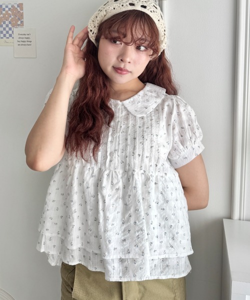 SOLLON.（ソルロン） ブラウス シャツ 半袖 小花柄ピンタック半袖