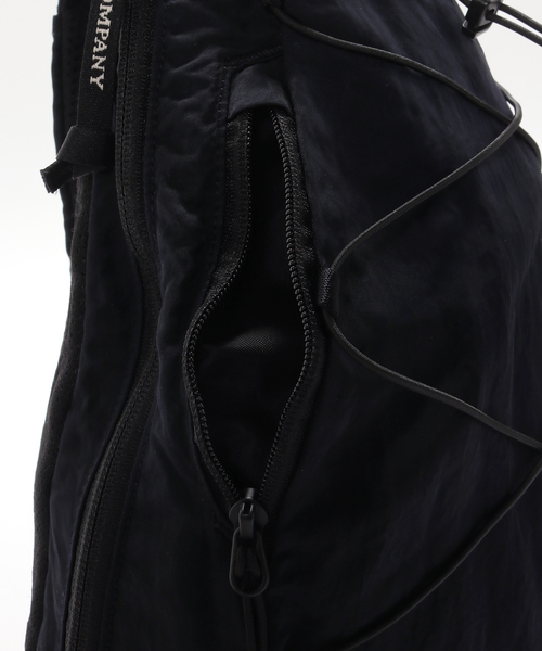 C.P. COMPANY（シーピーカンパニー） ショルダーバッグ NYLON B