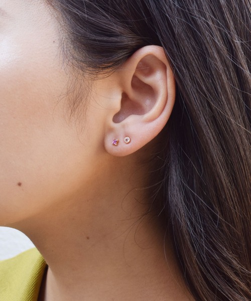 little emblem ピアス little emblem（リトルエンブレム） ピアス ロードライトガーネット