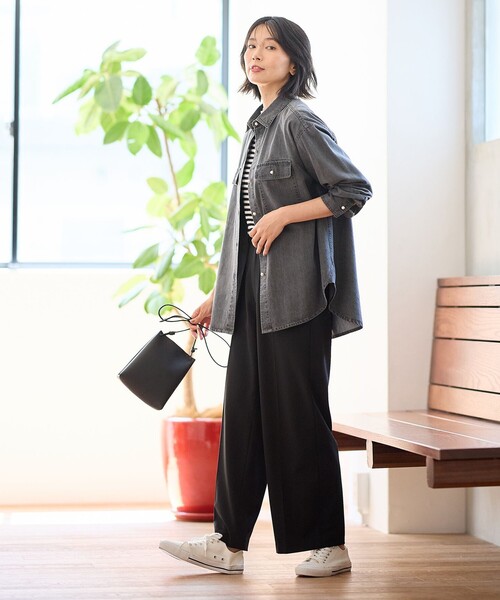 極美品✨️25AW　￥6.6万　チノ　ブラウジング パール ボタン デニムシャツ SOMETHING パールボタンデニムシャツ|SOMETHING|サムシング