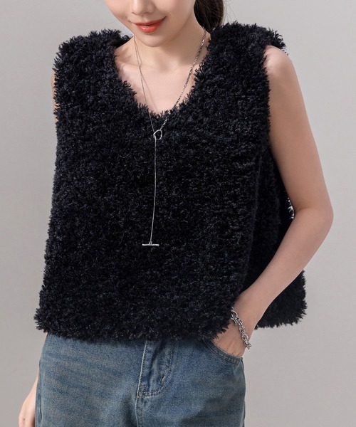 プチトマト7出品　ジレ、ショートコート、中綿コート、お箸セット DAY CLOSET ベスト ジレ 「ショート丈/裏地付き/Vネックで小顔魅せ