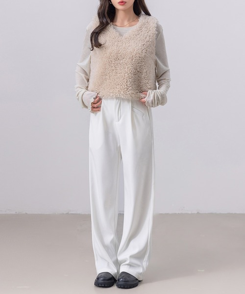 DAY CLOSET ベスト ジレ 「ショート丈/裏地付き/Vネックで小顔魅せ