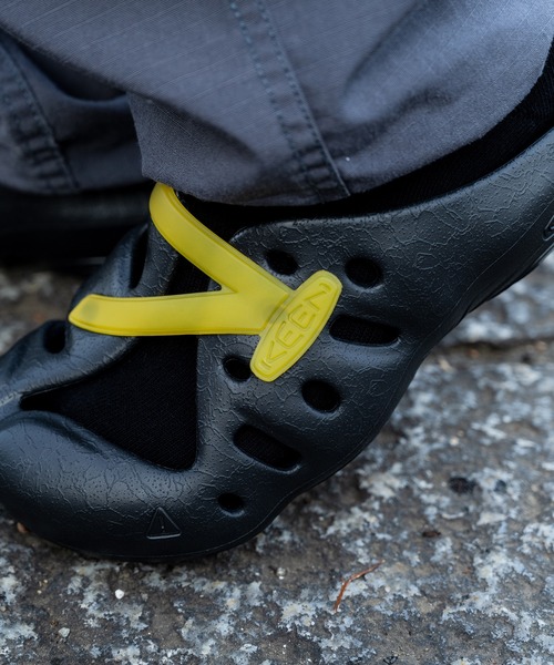 KEEN YOGEEZ ブラック/キーンイエロー US 7 YOGEEZ - Black/Keen Yellow【KEEN】 | FIT TWO[フィットツー