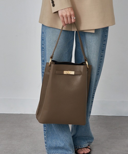 AULENTTI ショルダーバッグ/ワンハンドルバッグ 楽天市場】【30%OFF】【LINEクーポン有】オウレンティ AULENTTI