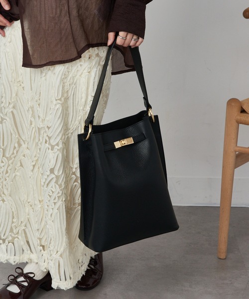 AULENTTI♡ワンハンドルバッグ 楽天市場】【30%OFF】【LINEクーポン有】オウレンティ AULENTTI