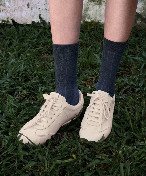 ★CHARLES&KEITH Jace Leather Sneakers スニーカー/送料込 Jace ジェイス スニーカー - Chalk | CHARLES & KEITH