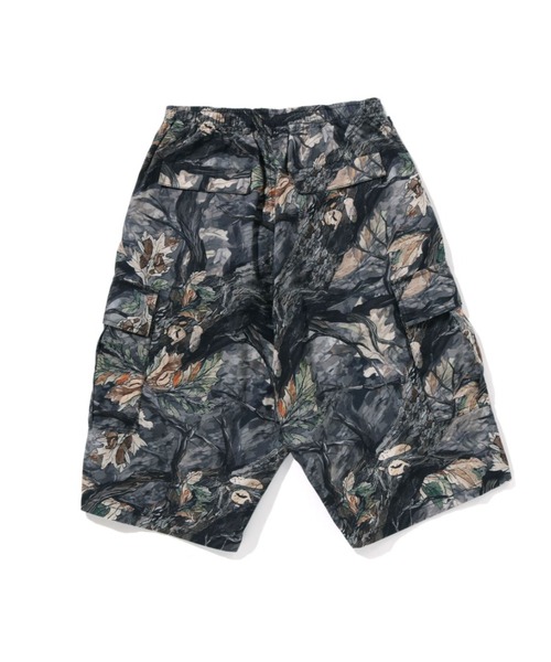A BATHING APE 　カモフラ　カーゴパンツ　ショート丈 A BATHING APE カモフラージュカーゴショートパンツ - メルカリ