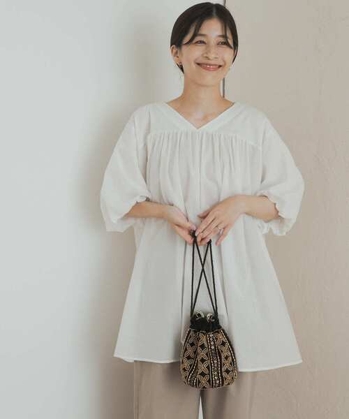 Plantation リネンキャンブリック チュニック 白 ゆったり 日本製 URBAN RESEARCH DOORS チュニック コットンボイルVネック