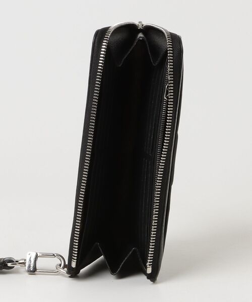 LOUIS VUITTON（ルイ・ヴィトン） ジッピードラゴンヌ マカサー