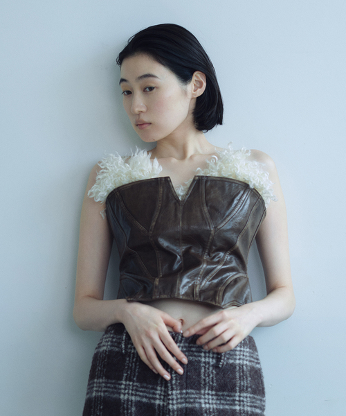 ベスト ジレ 「YUHAN WANG/ユハン ワン」 faux fur eco leather corset レディース