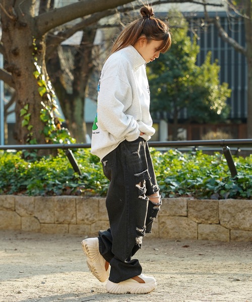 トレーナー スウェット 「unisex」フラワーモチーフ ハーフジップ