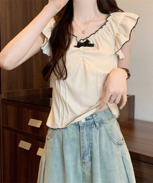 胸元リボンデザイン 半袖 トップス tシャツ 胸元のリボンがかわいい！フリルギャザーデザイン