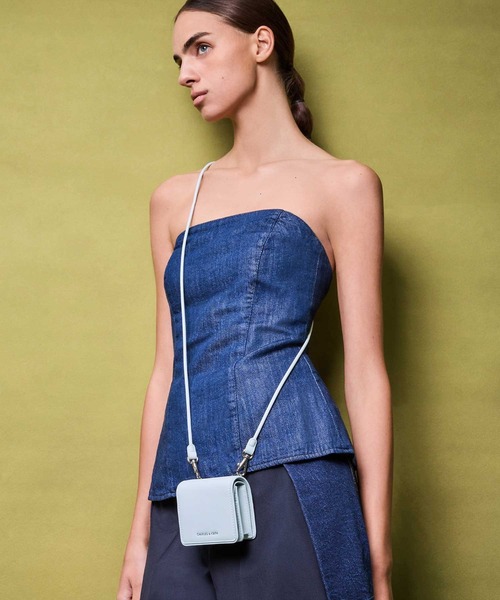 CHARLES ＆ KEITH 財布 Lyla ライラ ノットストラップウォレット