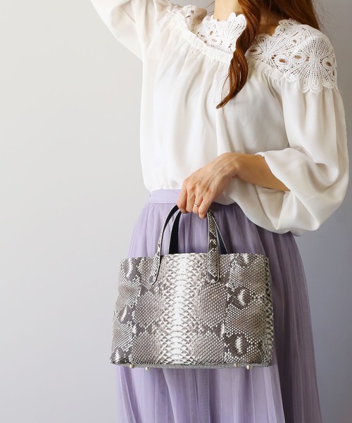 【新品未使用】リアルパイソン　ハンドバッグ sankyo shokai（三京商会） ハンドバッグ パイソンレザー トートバッグ