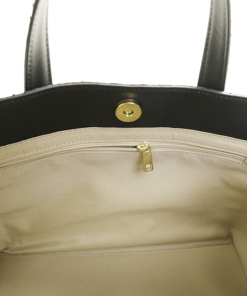 【新品未使用】リアルパイソン　ハンドバッグ sankyo shokai（三京商会） ハンドバッグ パイソンレザー トートバッグ