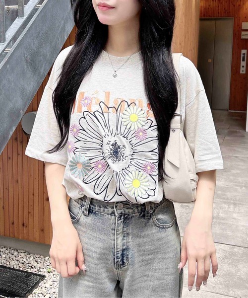 GANNI 花柄刺繍 半袖Tシャツ GANNI ガニー 半袖 Tシャツ Future Heavy Cocktail Cherry Drop