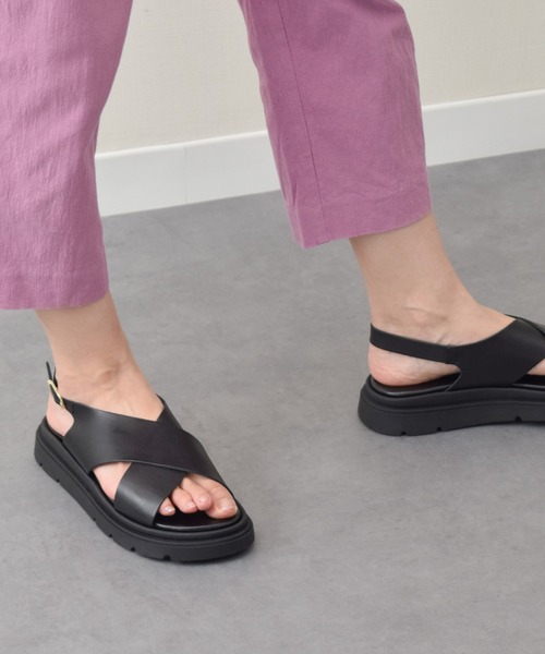 「INTER-CHAUSSURES」 「Tamaris」フラットサンダル 40 ブラック レディース_画像5