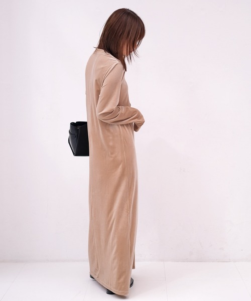 AKTE（アクテ） ワンピース ベロアIラインワンピース : ZOZOTOWN Yahoo