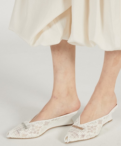 シューズ マルチファブリックウェッジソールカットミュール / Wedge-Sole Cut Mules レディースの画像
