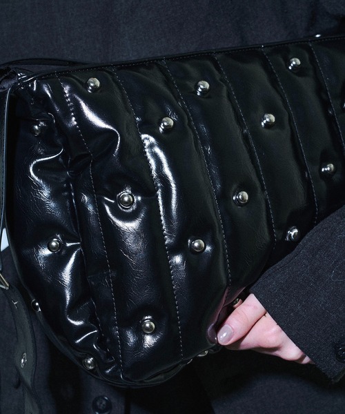 ショルダーバッグ Studs padded sholder bag / スタッズパデット
