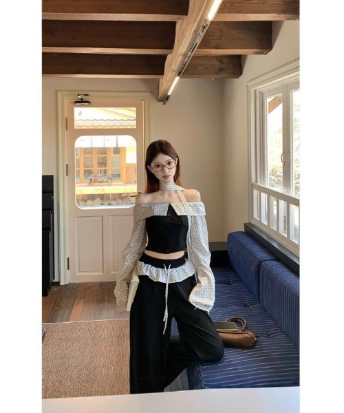 tシャツ オフショルダー長袖シャツ 黒クロップビスチェ トップス