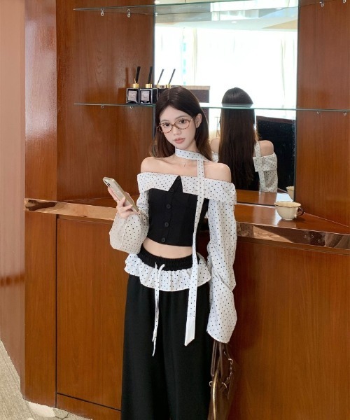 tシャツ オフショルダー長袖シャツ 黒クロップビスチェ トップス