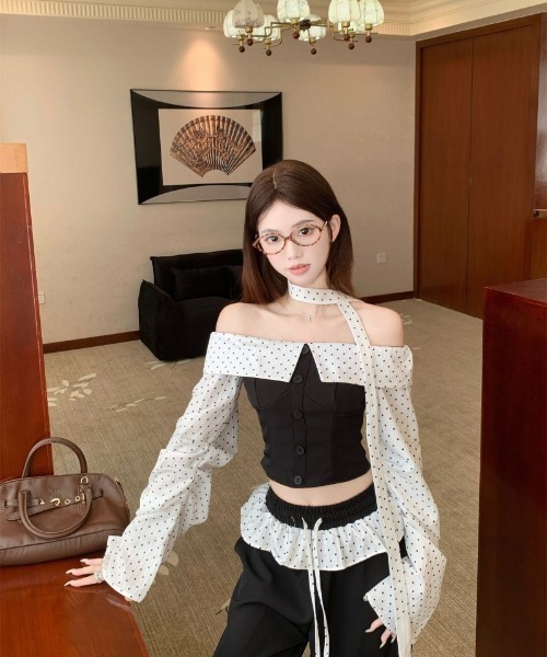 tシャツ オフショルダー長袖シャツ 黒クロップビスチェ トップス
