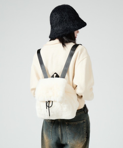 バックパック・リュック MOIFAIRE MOIFAIRE FUR BACKPACK BEGIE MUSINSA | MOIFAIRE MOIFAIRE FUR BACKPACK / BEGIE