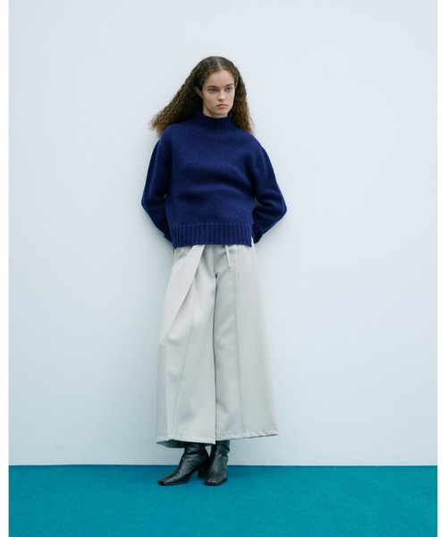ご購入者様決定【UNIQLO】ラメリブニット セーター 青ラメ きらきら伸縮性 秋冬 UNITED TOKYO（ユナイテッドトウキョウ） ニット セーター 「残り