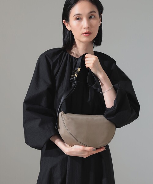 Demi-Luxe BEAMS！VIOLAd’ORO！ナイロン ボディーバッグ 楽天市場】VIOLAd'ORO / ナイロン ボディーバッグ 25SS 旅行