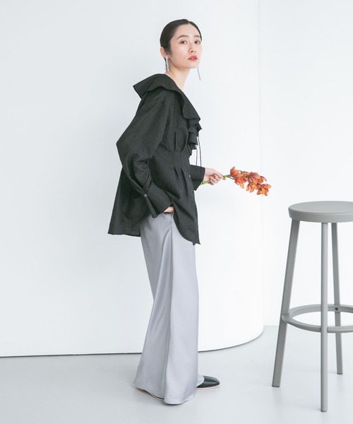 ブラウス シャツ ウエストタックラッフルブラウス レディース ウエストタックラッフルブラウス[KBA4-23J150]｜URBAN RESEARCH