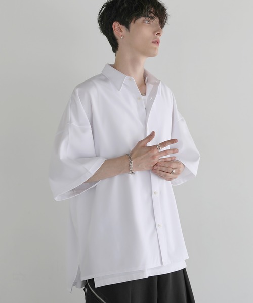 【新品未使用タグ付き】 アルミュール リネンシャツ ホワイト 馬革 シワ加工 3 LILL シャツ 「防シワ」リラクシング半袖レギュラーシャツ