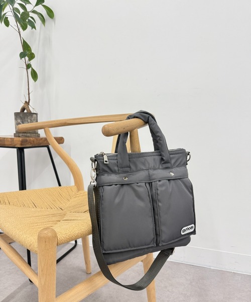 レスポートサック2WAYショルダーバッグ HELMET BAG ヘルメットバッグ LeSportsac（レスポートサック）の「HELMET BAG ネイビーキルト