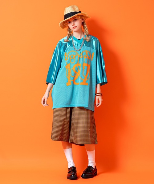 tシャツ a.p.o.v. ポップグラフィックナンバリングオーバーサイズ切替