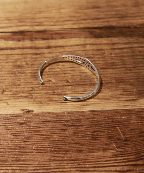 amp japan バングル Stamped ＆ Twisted Bangle -Thin- シルバー