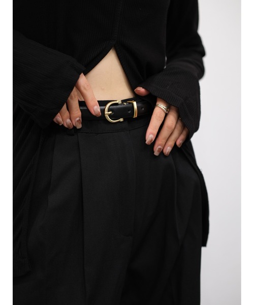 Reurie' tシャツ フロントスリットトップス／front slit top