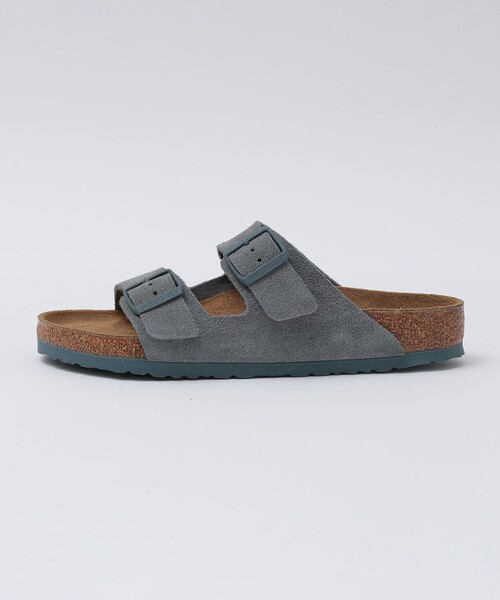 STAUD x BIRKENSTOCK 限定 Arizona 編み込みレザーサンダル Staud Updates Birkenstock's Arizona Sandal for Summer