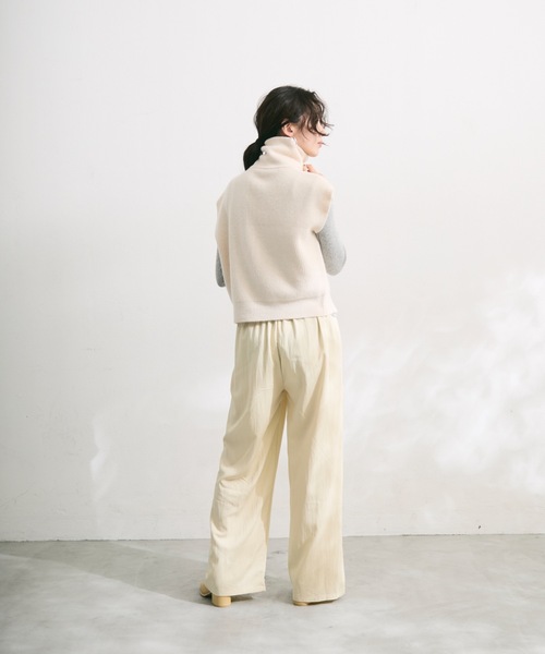 美品　ADORE　アドーア　リブニット　ハイネック　バックジップ　ベスト　ジレ ベスト ジレ ハイネックジップアップニットベスト レディース