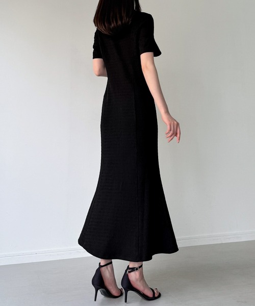 JUNOAH（ジュノア） ワンピース 半袖 ヘンリーネックストレッチ