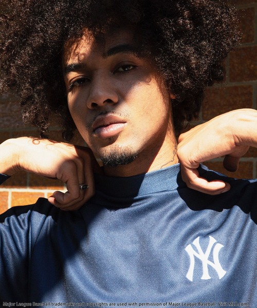 tシャツ 「MLB/New York Yankees」モックネック長袖Tシャツ レディース メンズ MLB/New York Yankees】モックネック長袖Tシャツ BACK TO THE